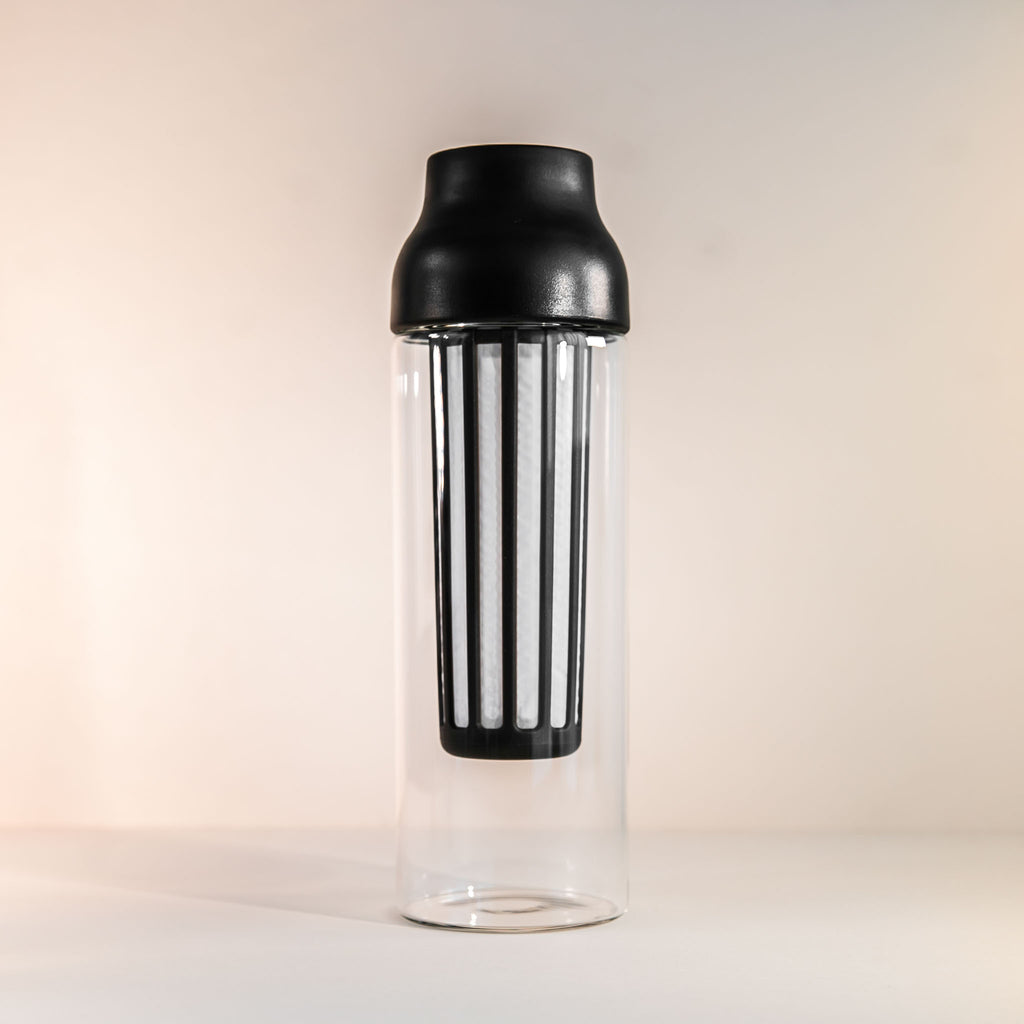 Kinto 1L CAPSULE Cold Brew Carafe - Effortless One-Handed Pouring for  Coffee & Tea – mogutable